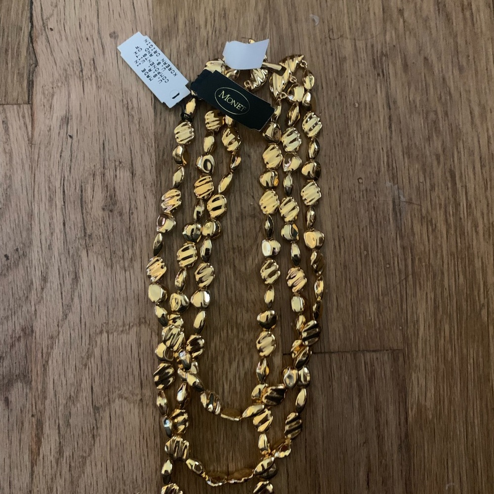 Monet Shimmering Gold Necklace